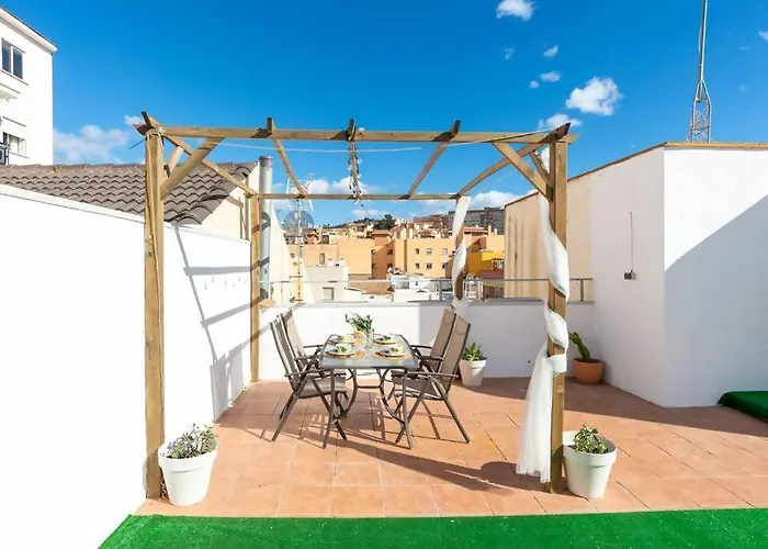 Atico Soleado En El Centro De Malaga